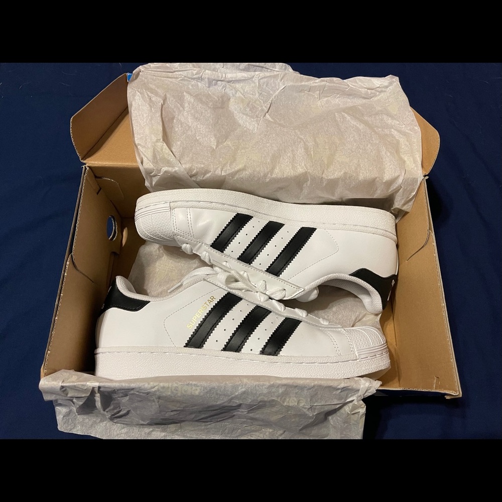Like New Adidas Superstars